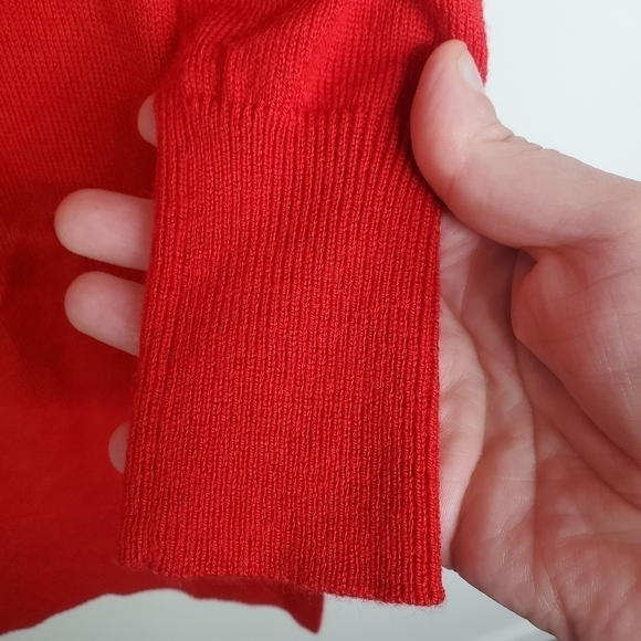 Ann Taylor Side Slit Crew Neck Wool Sweater Red Small - Picture 8 of 11